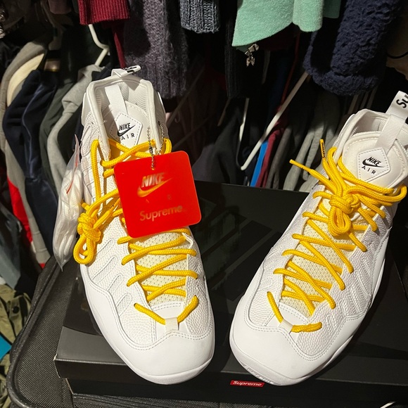 Supreme x Nike Air Bakins Deadstock NWT - Picture 6 of 11